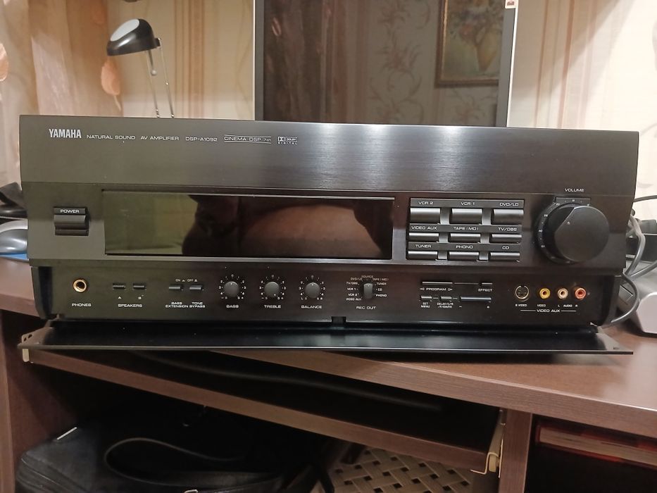 AV Ресивър Ямяха DSP-A1092