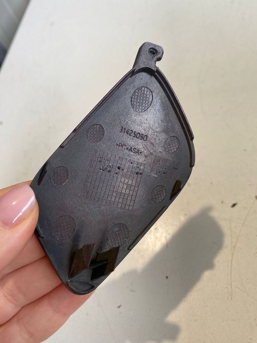 Capac Tractare Volvo V40 R DESIGN 31425090