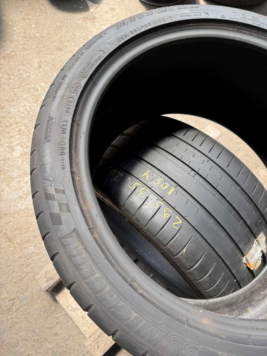 2x Anvelope Vara 295/35 R20 - Michelin Pilot Super Sport NO