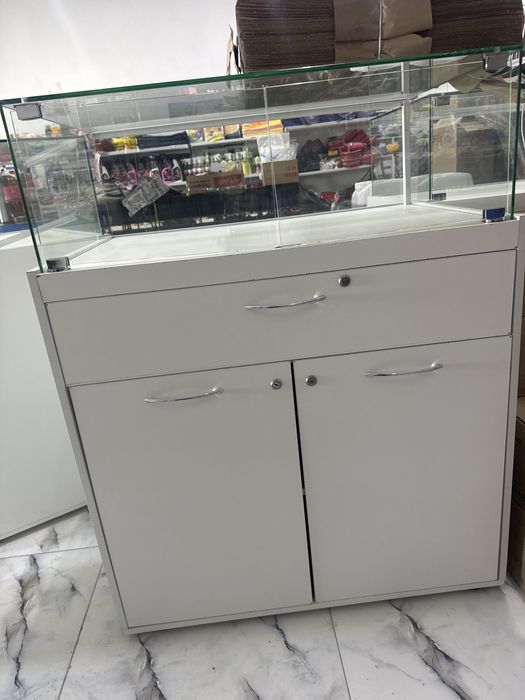 торговая витрина, витринный прилавок