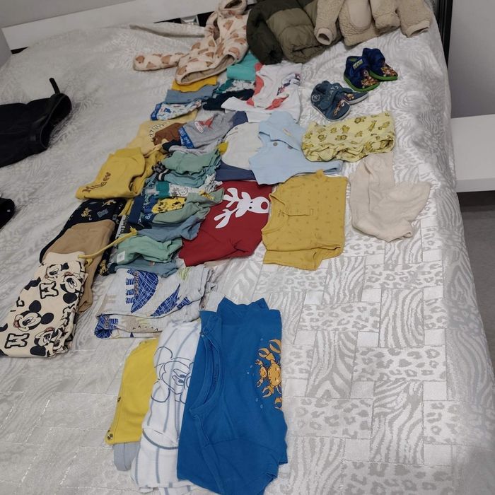 3 якета и Дрехи за момче 80-86 размер