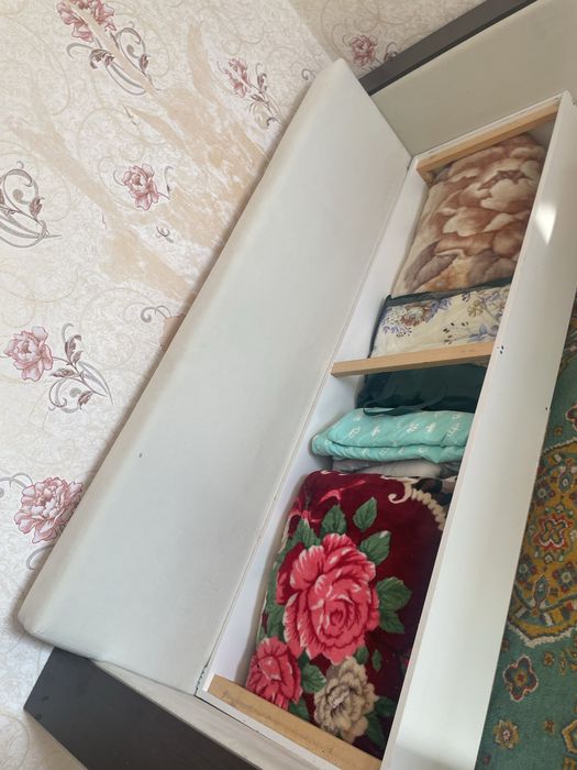 Продам диван раскладной