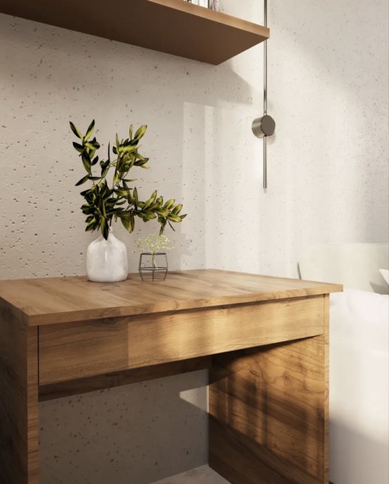 Стол письменный с ящиком