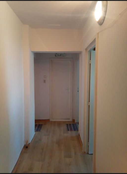 Chirie apartament cu doua camere