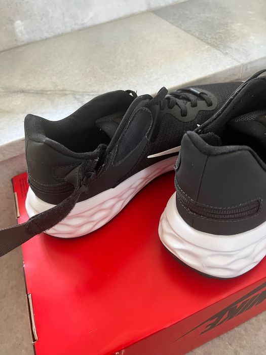 Маратонки за бягане Revolution 6 Flyease
43номер28см