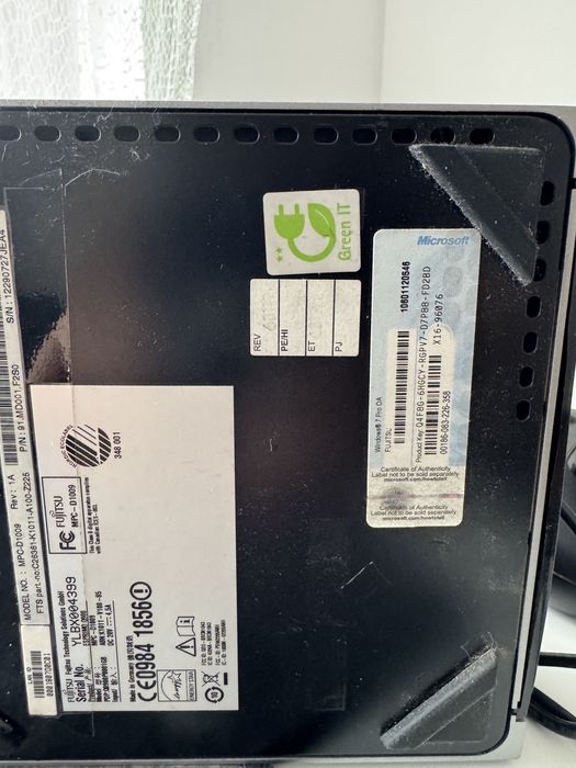 Mini Pc  Fujitsu Esprimo q900 Intel I3 2 GB Ddram 3 HDD 320 gb