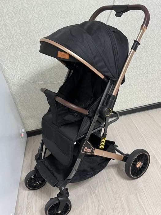 Продам детскую коляску