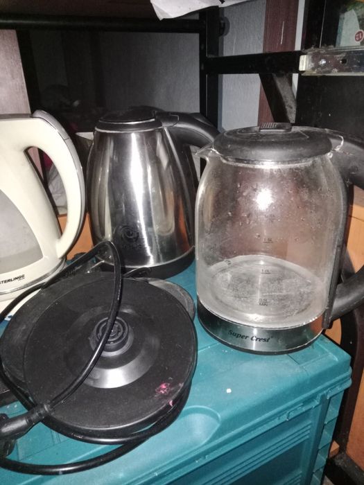 Продам чайники б/у