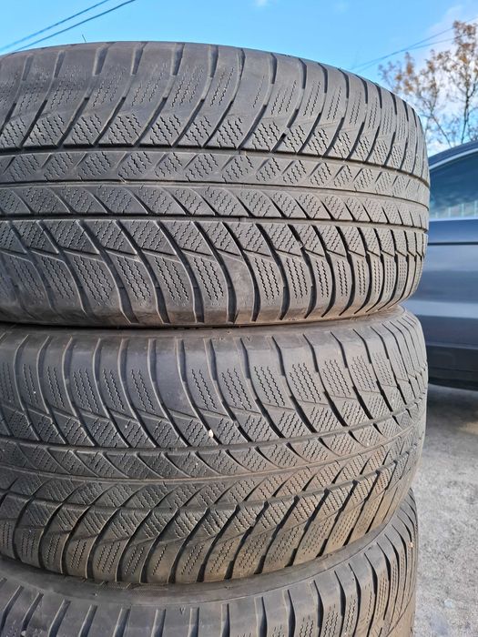 245/50/19 Bridgestone runflat зимни гуми