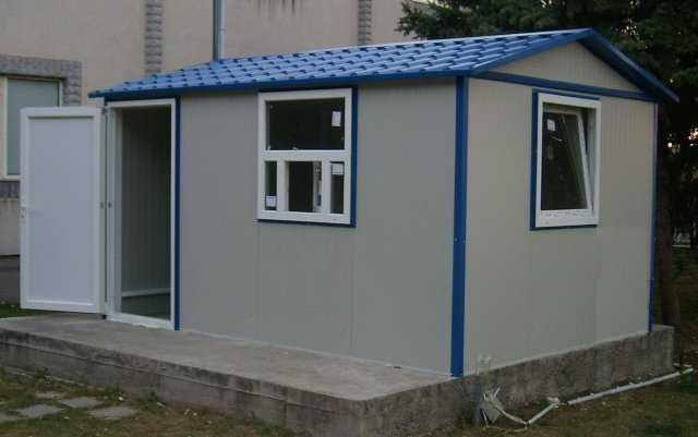 Casa Modulara, Garaje Auto si Containere stil birou din structura metalica si panou sandwich termoizolant