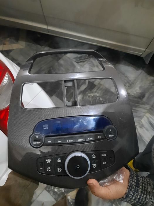 Spark Radnoy magnitafon YANGI ISHLATILMAGAN