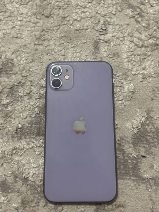 Продам айфон 11…