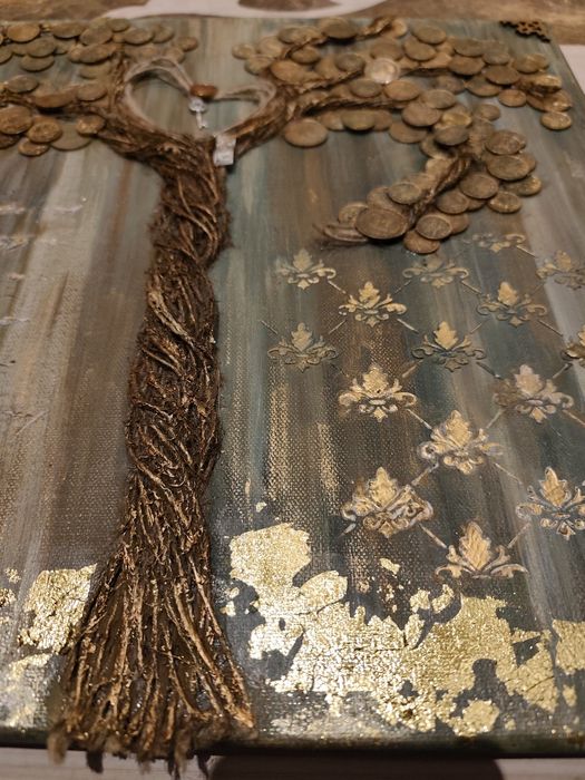 Картина дърво с БГ монети