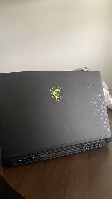 Laptop Gaming MSI Crosshair 16 A13V
