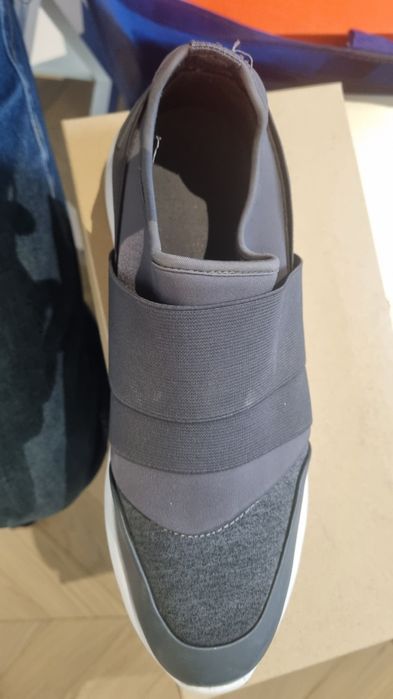 Pantofi sport Calvin Klein aproape noi