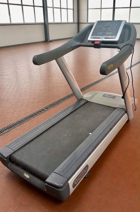 Technogym Run Excite 500 Led banda de alergat profesionala