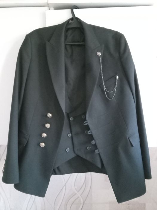 Костюм и пиджакғана