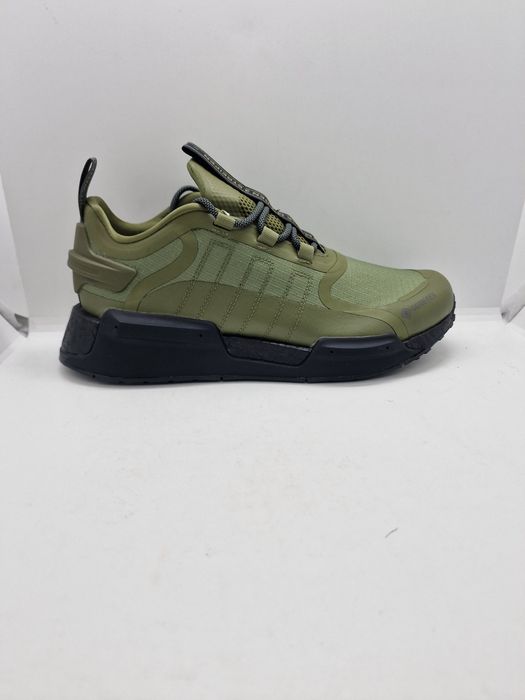 nua Adidas NMD V3 GTX GORE-TEX HP7778 nr. 40 2/3 Bacau • OLX.ro
