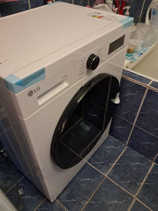 Продам стиральную машину