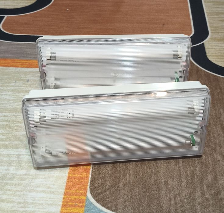 Аварийные светильники