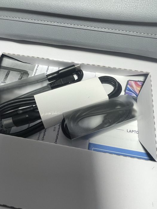 Dual screen S1 laptop screen extender