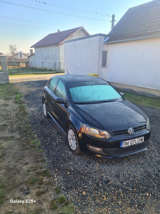 Wolkswagen   Polo  2011