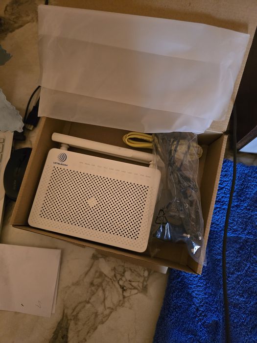 Huawei Gpon  Оптика Wi-Fi Роутер Сотилади