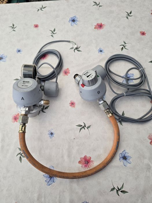 Regulatoare presiune Truma pentru 2 butelii cu incalzitoare