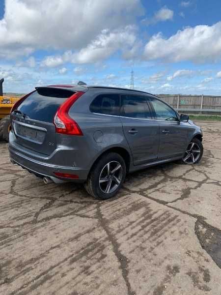 Dezmembrari piese Volvo XC60 R-Design 2.0 Diesel D4204T14 2WD