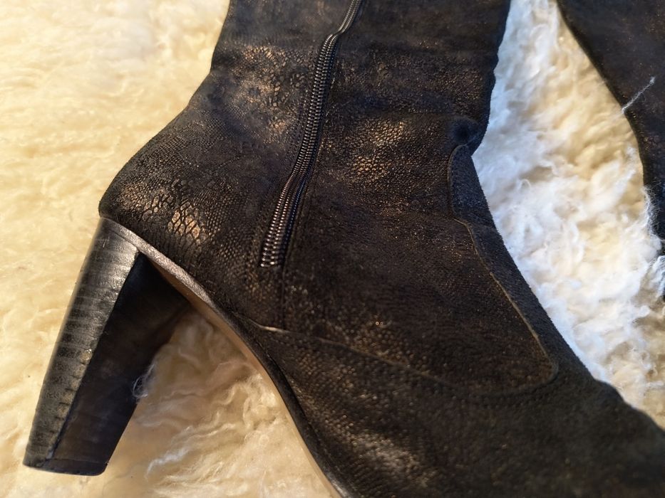 Италиански черно-златисти кожени ботуши Vero Cuoio