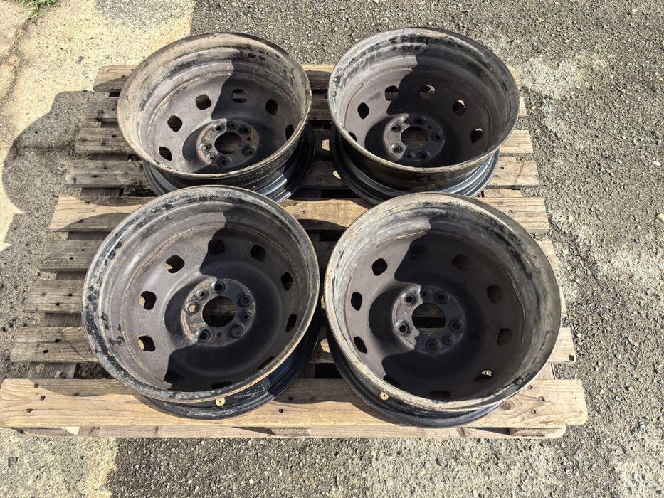 16 цола 5 х 118 мм Фиат / Пежо / Ситроен / Ивеко - 6 инча / ЕТ 68