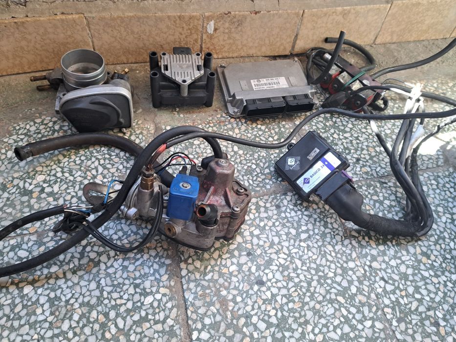 Пасат б5,5 на части