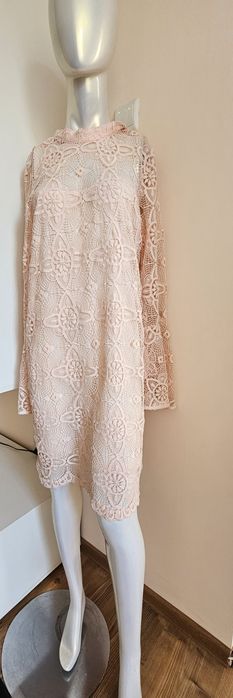 Rochie din dantela