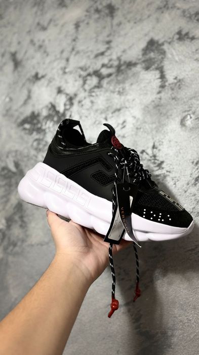 Adidași Versace Chain Reaction