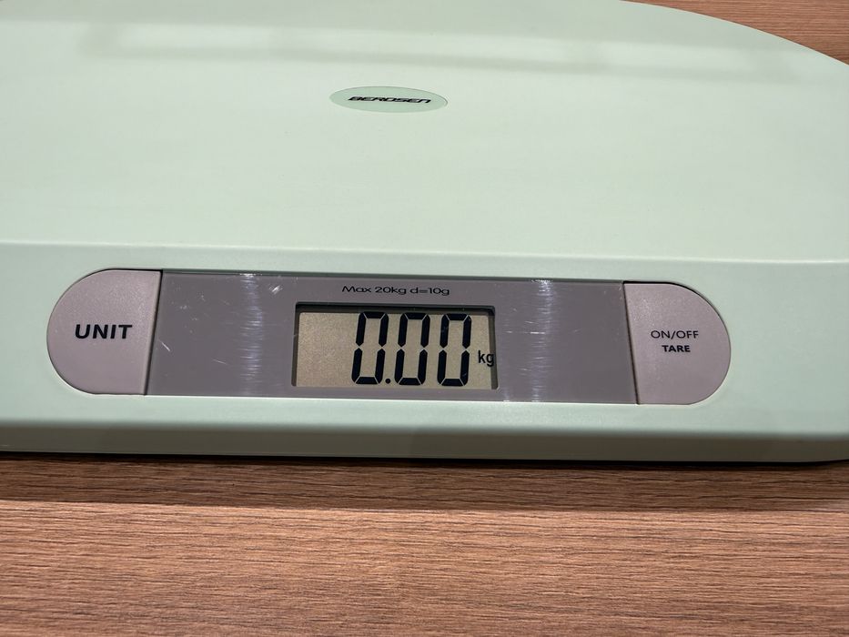 Cantar electronic pentru bebelusi Berdsen