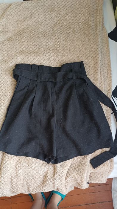 Продам женские юбки и шорты