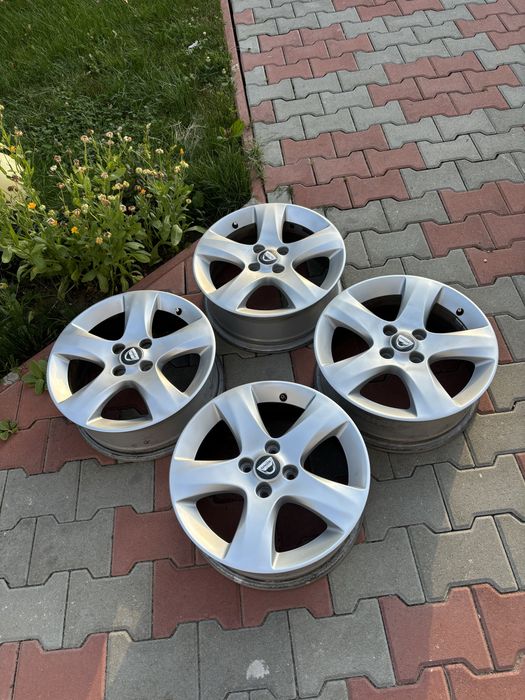 Jante 4x100 Argintiu R16 Dacia  Logan Jogger MCV Sandero Dokker Lodgy Stapway 16 Renault Aliaj Megane Sport