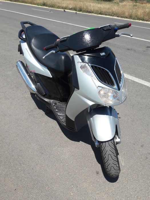 Aprilia sportcity