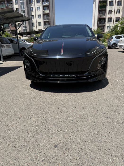 Hongqi 5 2024 fuul ideal