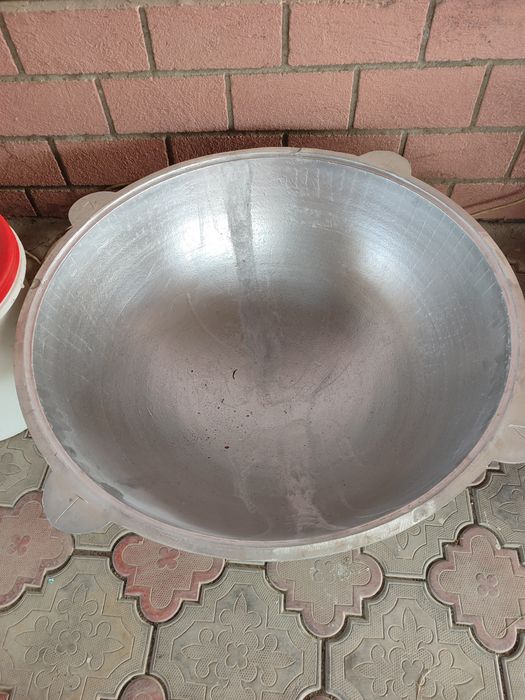 Продам большой казан