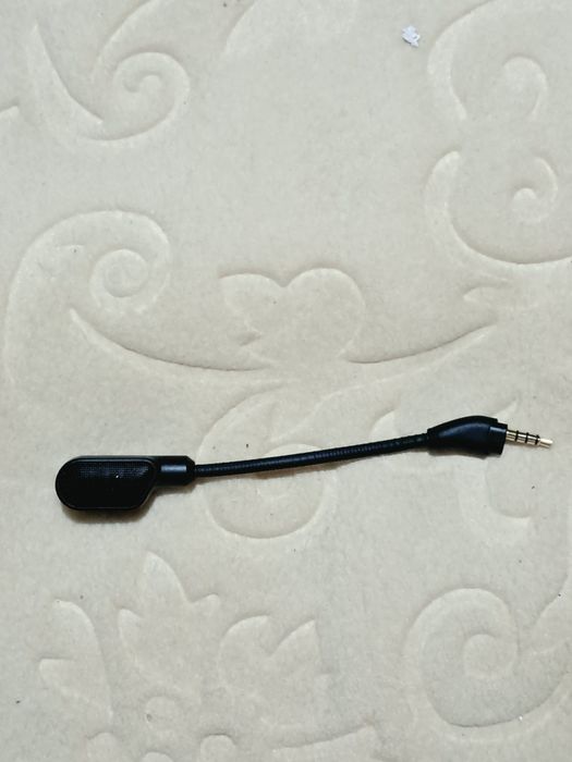 HyperX Cloud III Состояние идеальное