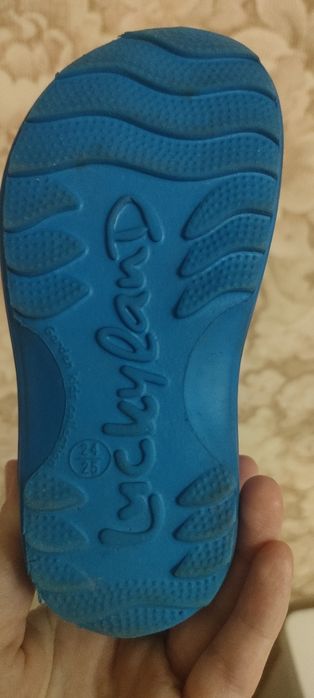 Продаются детские сапожки