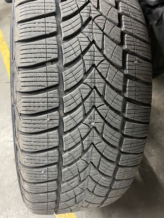 Anvelope iarnă Debica Frigo