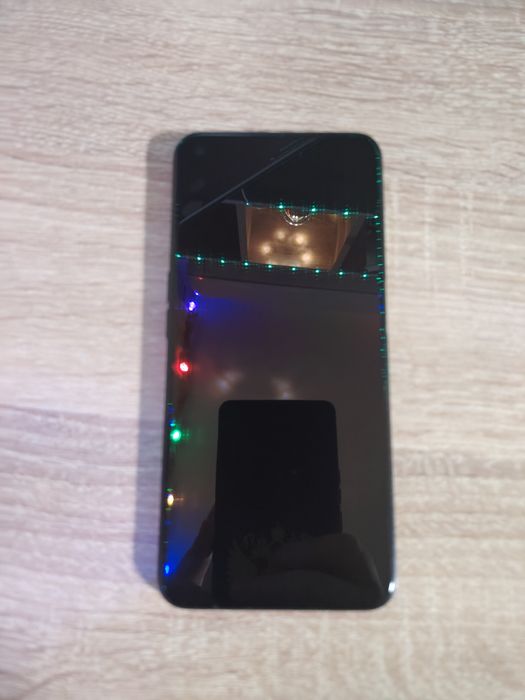 Продам Оппо а72 б/у