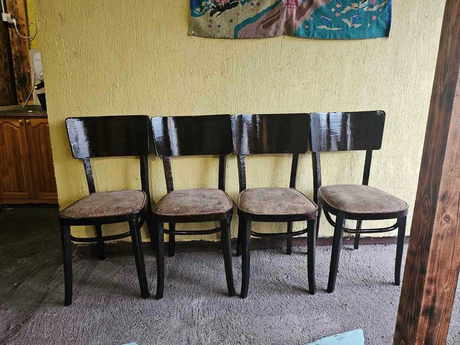 Кухненски столове