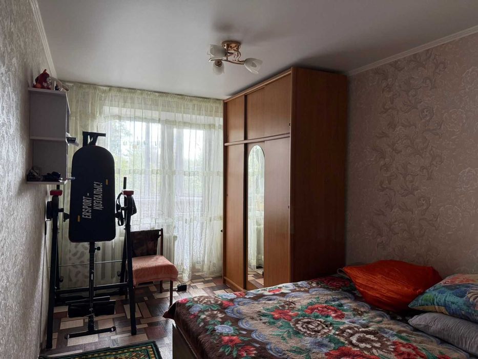 Продам 3 ком квартиру Береке ( бензострой )