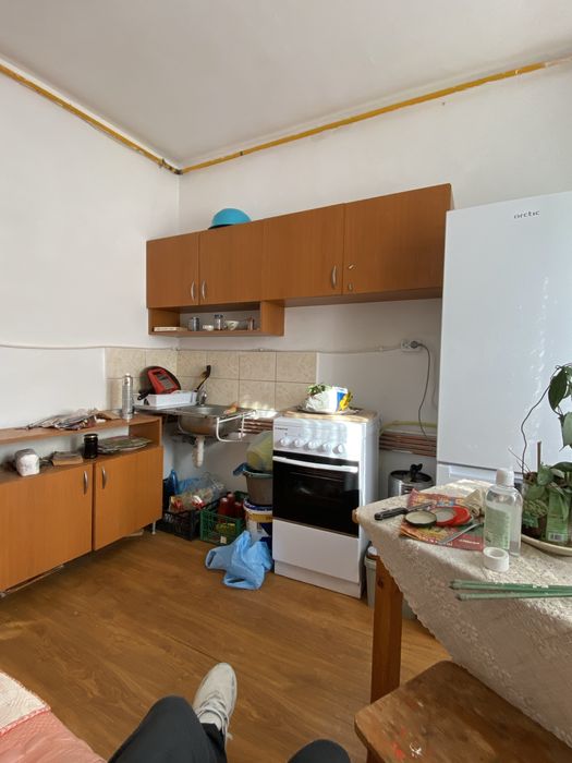 Garsoniera 2 camere, decomandata, zona targ Veterani