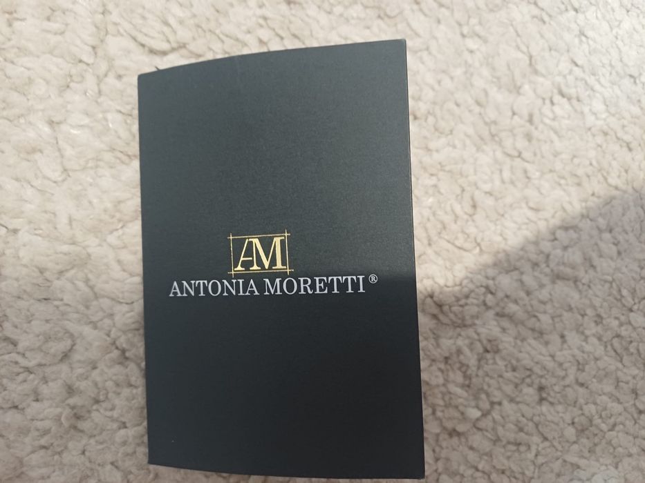 Geanta din piele naturala Antonia Moretti - noua, neagra, model de uma