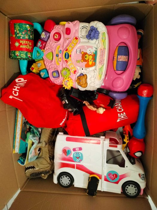 Depozit jucarii second hand la kg , engros , import Anglia