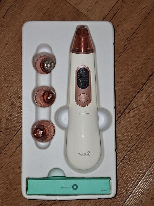 Вакуумный очиститель пор для лица